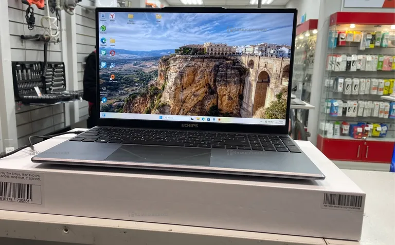 Ноутбук  Echips celeron n5095