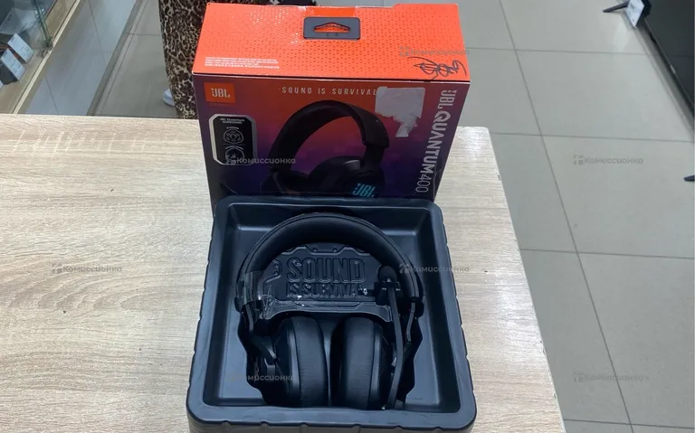 Наушники JBL Quantum 400
