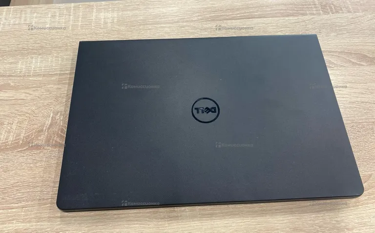Ноутбук  dell inspirion 15
