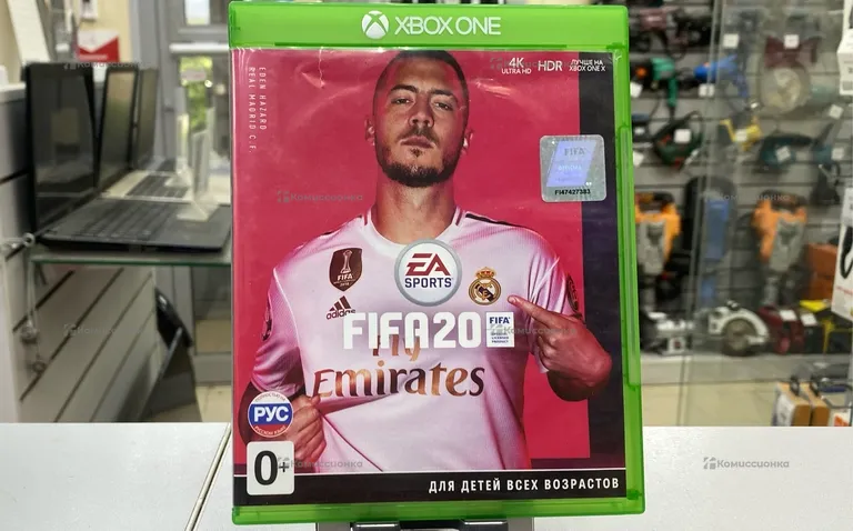 Xbox Диск на Xbox one fifa 20