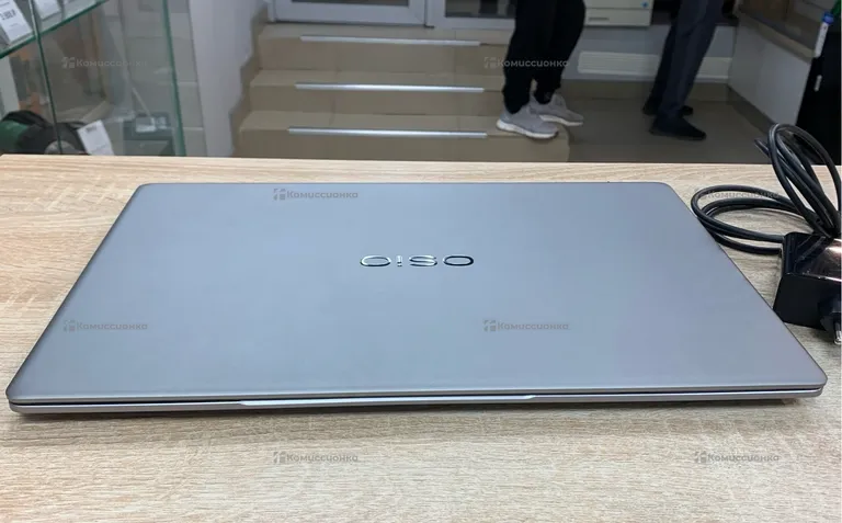 Ноутбук  osio f15