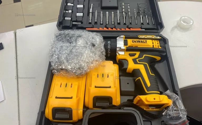 реплика шуруповёрт Dewalt