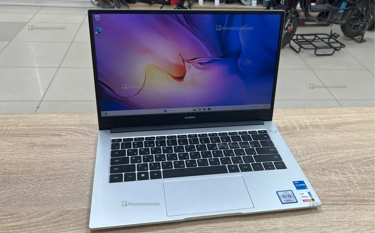 Ноутбук Huawei WXX9