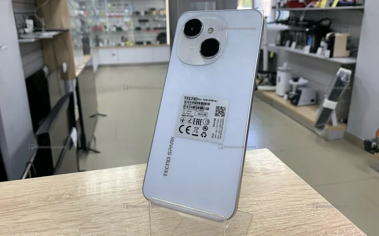 Tecno Spark Go 1 4/64Gb