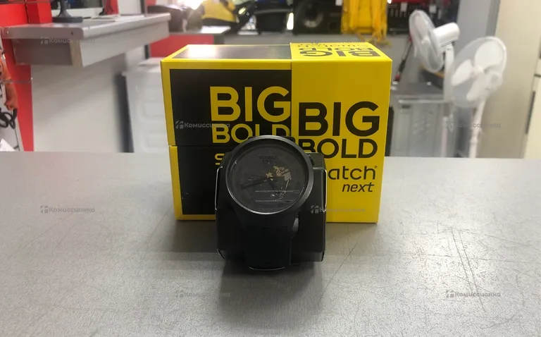 Часы  SWATCH Big Bold SB03B100