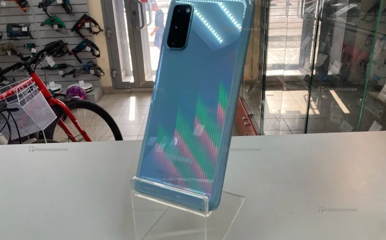 Samsung Galaxy S20 8/128Gb