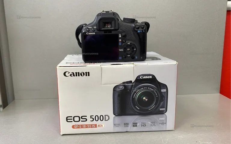 Фотоаппарат Canon EOS 500D объектив 50mm