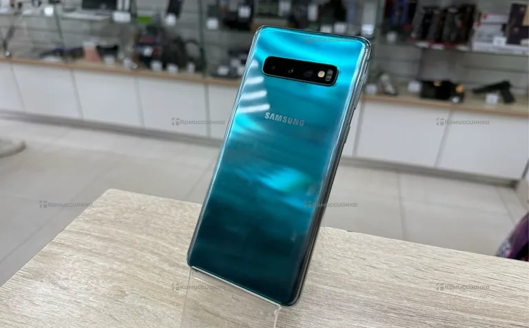 Samsung Galaxy S10 8/128Gb