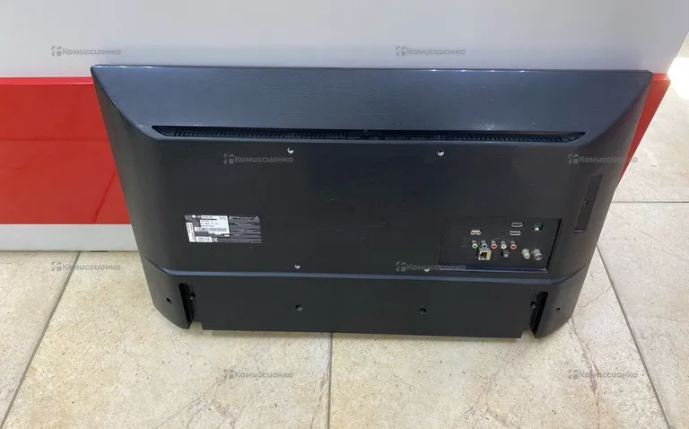 Телевизор LG 32LH570U