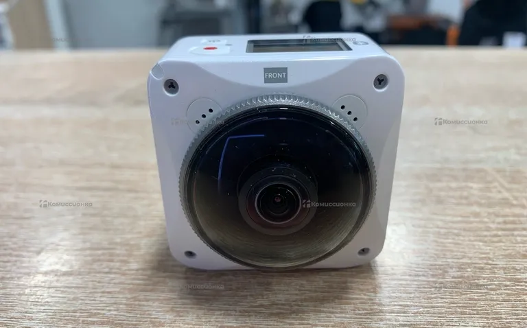Камера Kodak pixpro orbit360