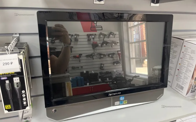 Моноблок  Lenovo IdeaCentre B320
