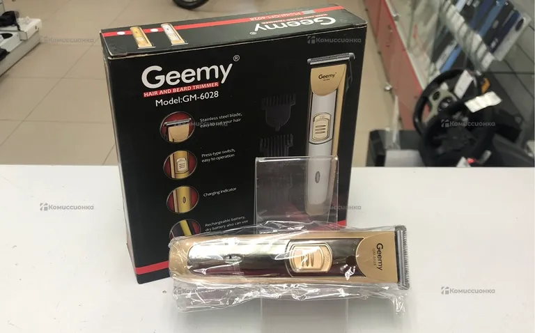 Машинка для стрижки Geemy gm6028