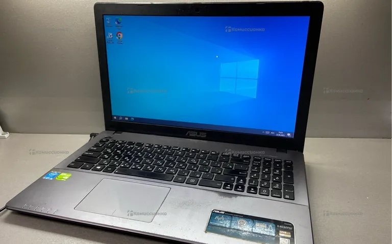 Ноутбук Asus K550L