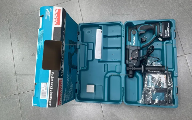 Аккумуляторнный перфоратор Makita DHR202