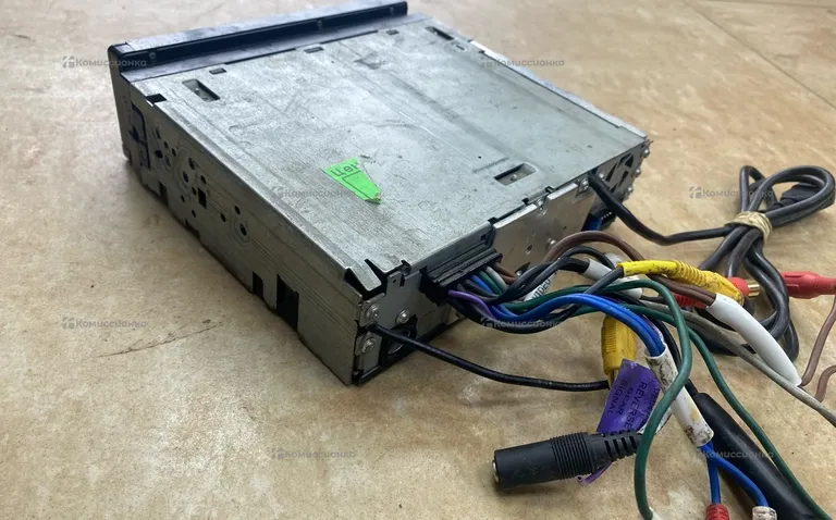 Автомагнитола  JVC KD-AVX22