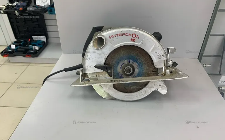 Дисковая пила ИНТЕРСКОЛ ДП-190/1600М