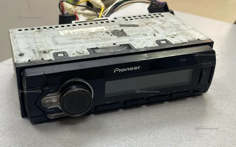 Автомагнитола Pioneer MVH-S110UI
