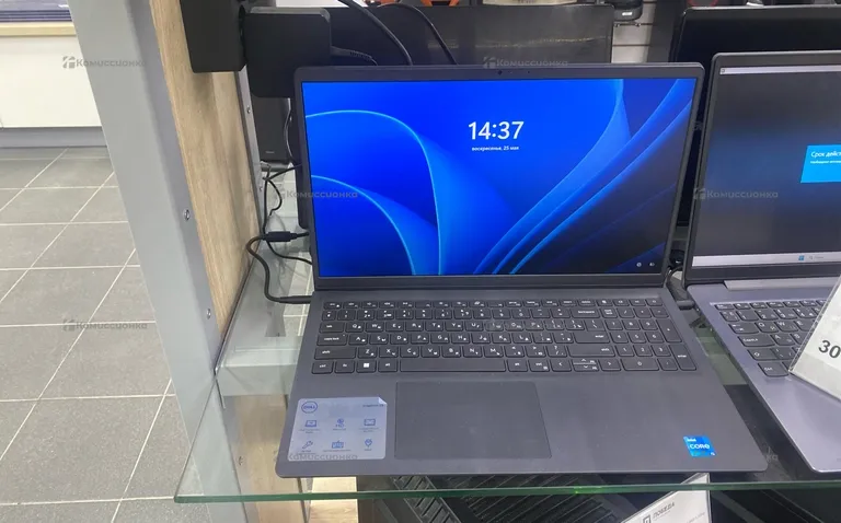Ноутбук Dell i5-1235U/SSD 512GB
