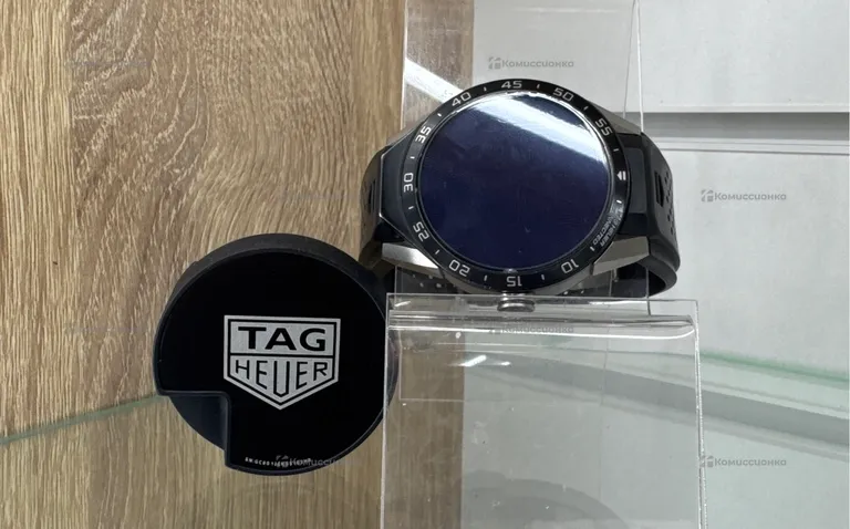 Часы  Tag Heuer