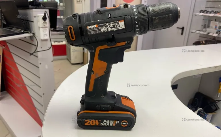 Шуруповерт Worx WX108