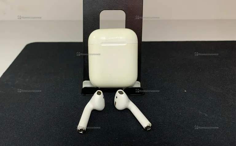 Наушники  AirPods