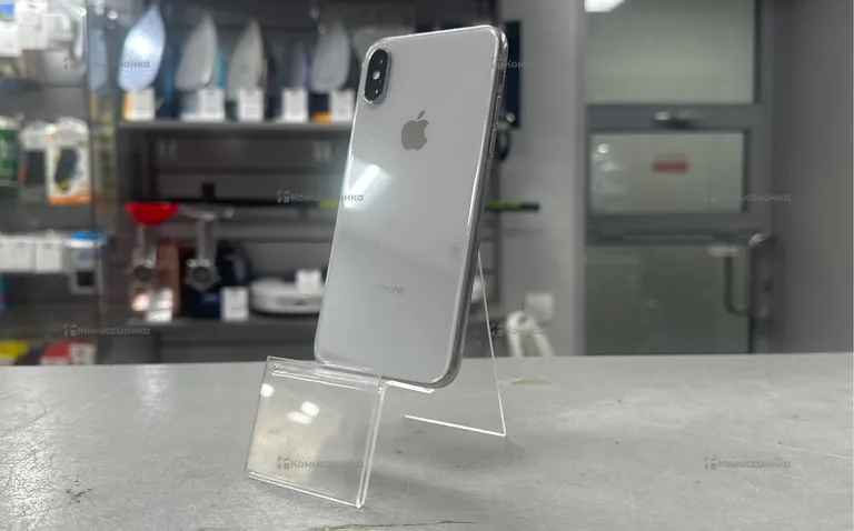 Apple IPhone X 64 ГБ