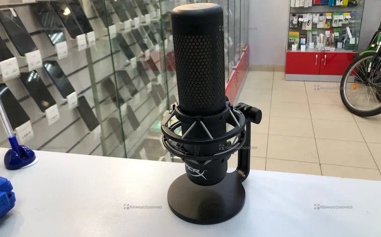 Микрофон HyperX Quadcast S