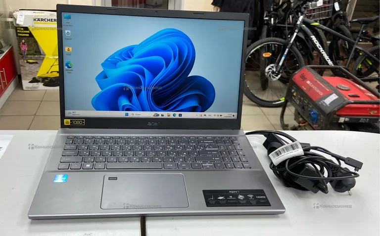 Ноутбук  Acer aspire 5