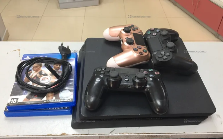 Приставка Sony play station 4 slim 500