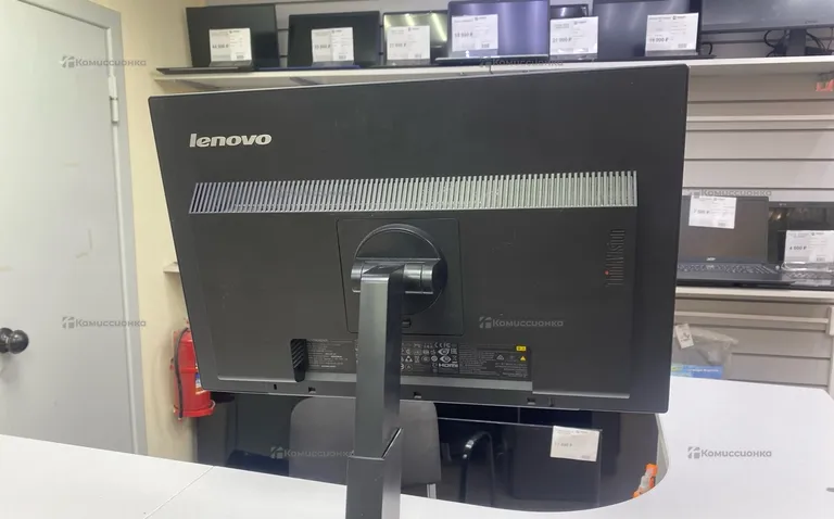 Монитор Lenovo t2254pc