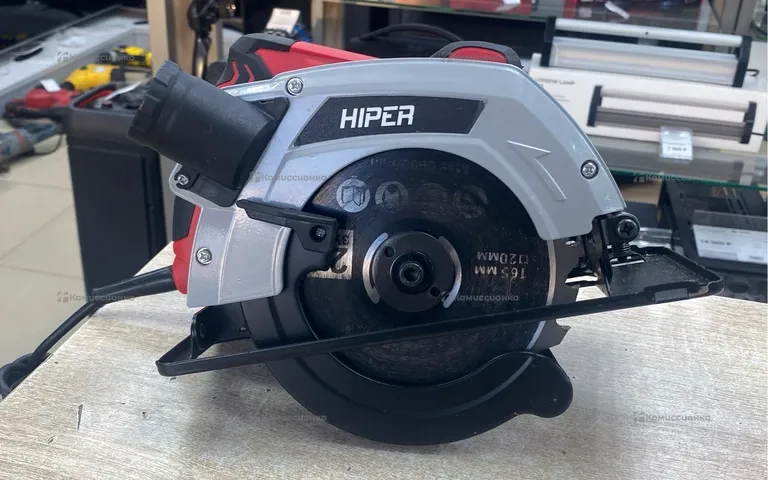 Дисковая пила Hiper HCS1300B