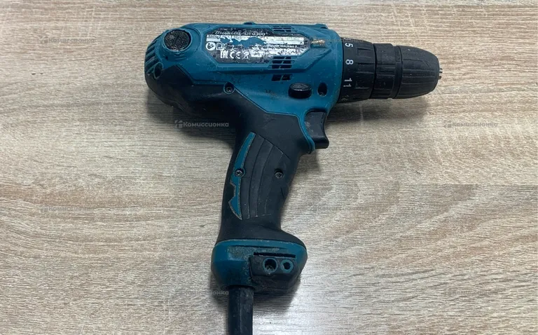 дрель сетевая Makita DF0300