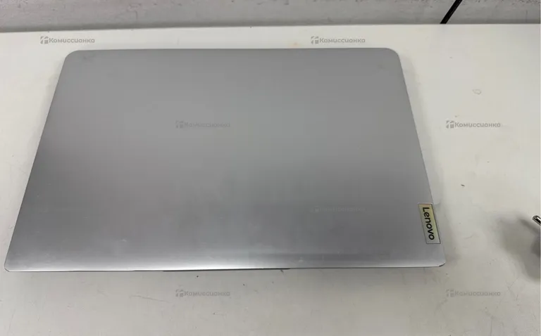 Ноутбук  Lenovo