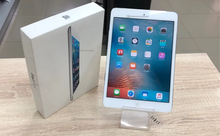 Планшет Apple IPad Mini  16GB + WI-FI