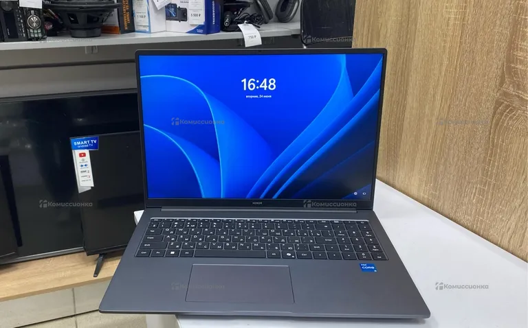 Ноутбук  Honor BRG-565