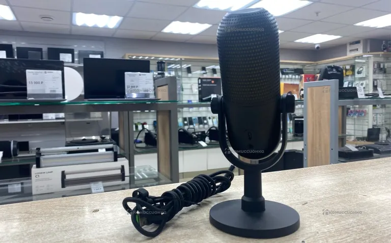 Микрофон RAZER V3