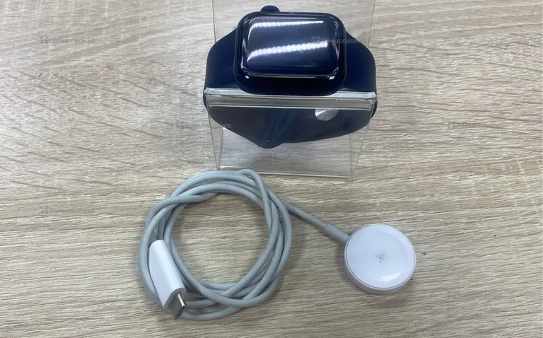 Часы Apple Watch series 6 40mm