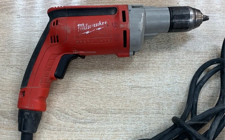 Дрель Milwaukee HDE 13 RQX