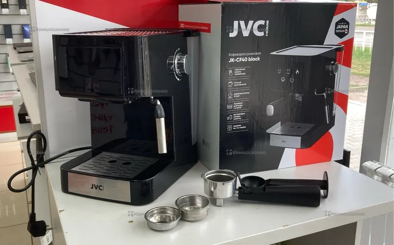 Кофемашина JVC JK-CF40