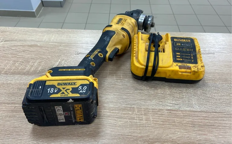 УШМ DeWalt 18V XR реплика