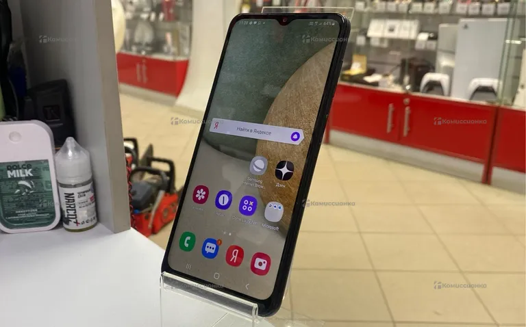 Samsung Galaxy A12 4/64 ГБ