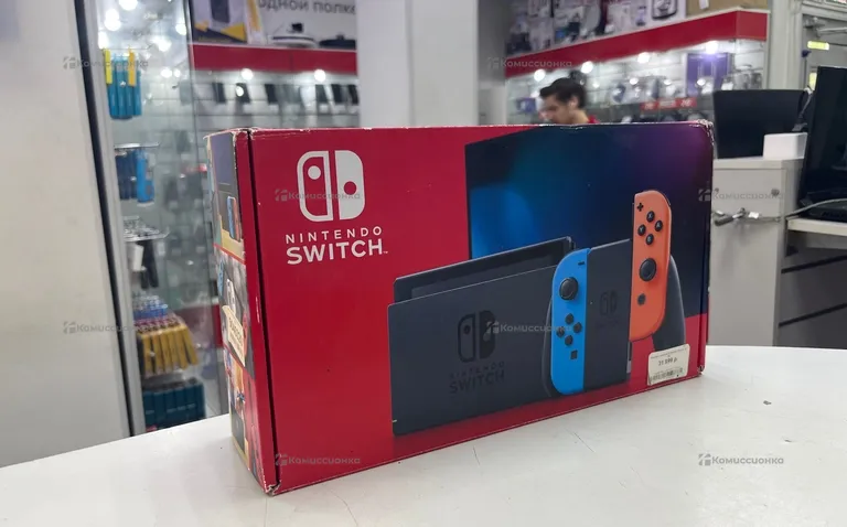 Приставка Nintendo Switch 32 ГБ