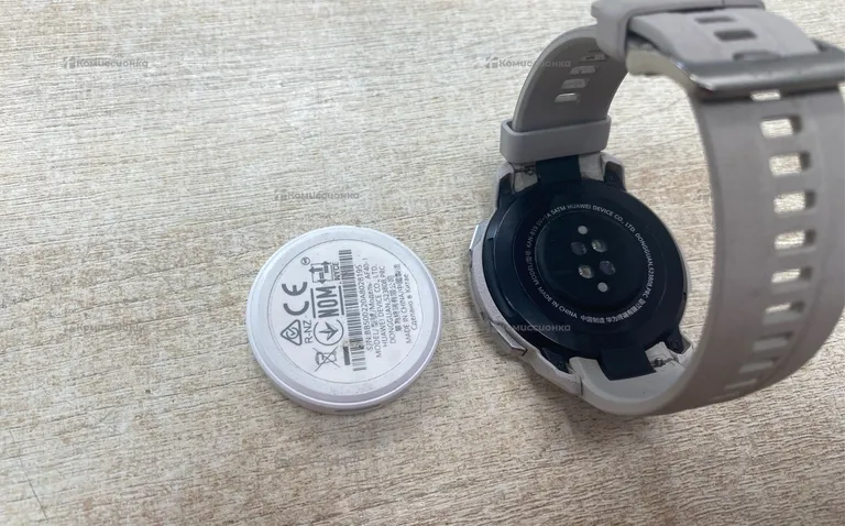 Часы  honor Watch gs pro 81c