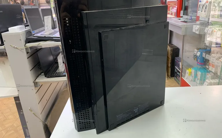 Приставка Sony Plastation 3. Sony ps 3