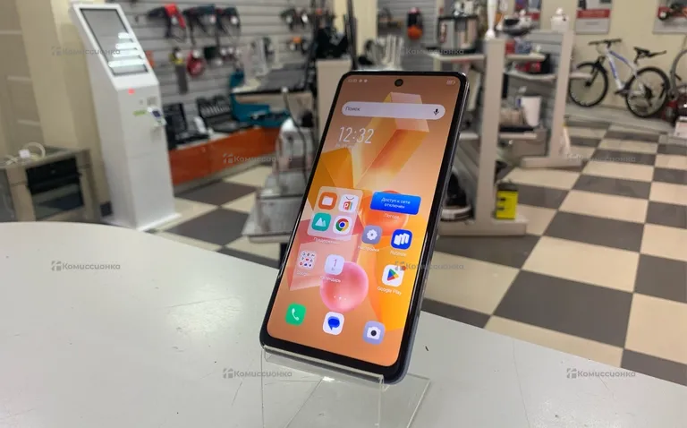 Infinix hot 40i 8/256gb
