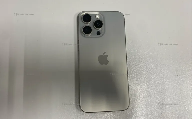 Apple IPhone 15 pro max 256