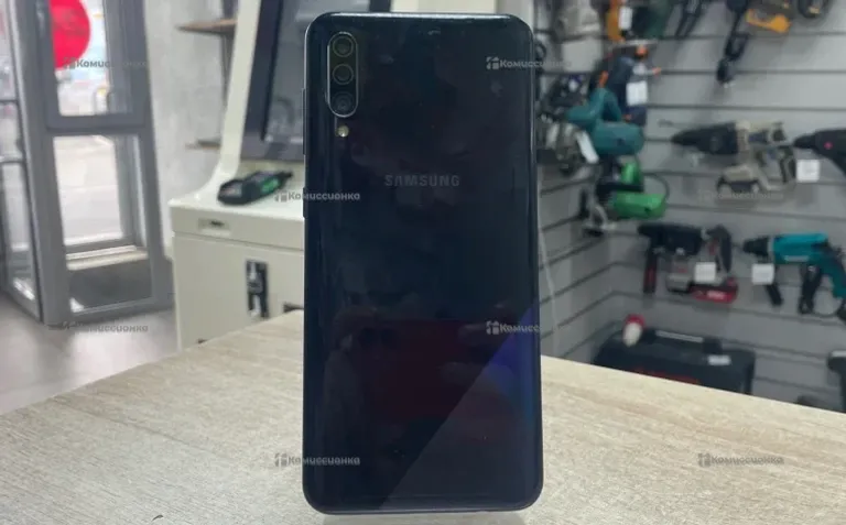 Samsung Galaxy A30S 3/32 ГБ