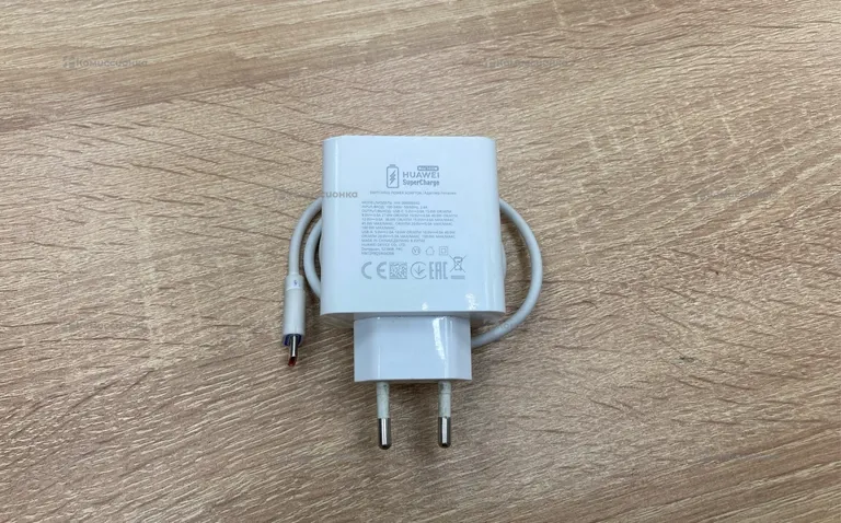 Быстрая зарядка Huawei 100w