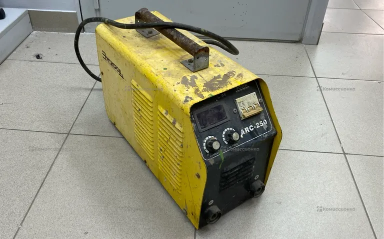 Сварочный аппарат ARC-250 380v