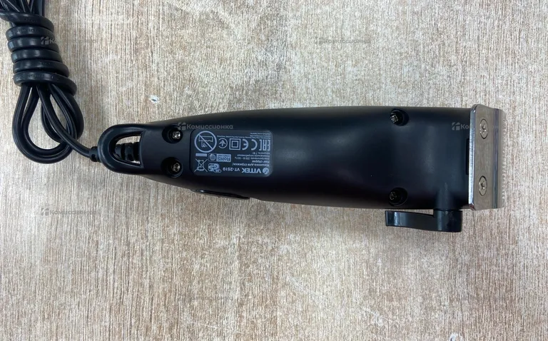 Машинка для стрижки Vitek Vt2519